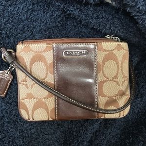 Coach logo brown wristlet purse